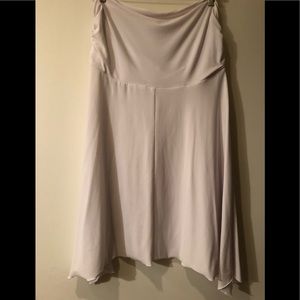 Comfy flowy white skirt